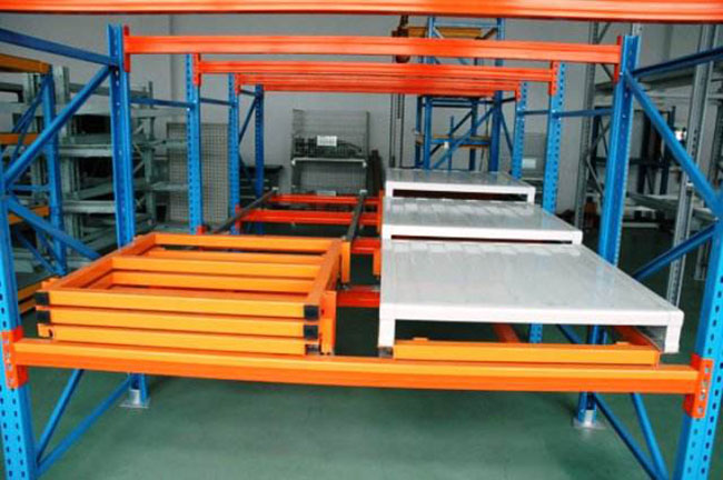 托盤(pán)壓入式貨架