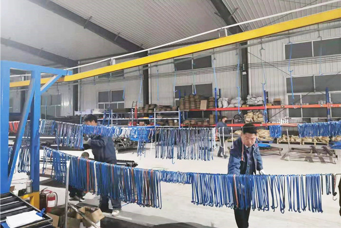 貨架噴塑掛件崗位學習